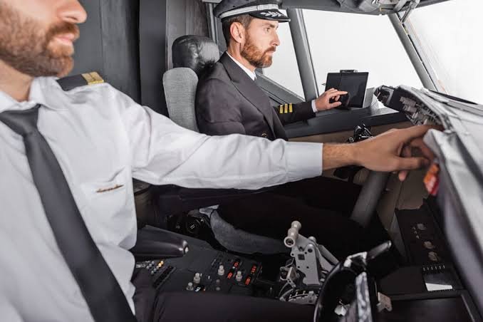 Direção Táxi Aéreo direcaotaxiaereo